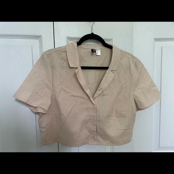 H&M Crop Shirt in beige - Picture 7 of 9